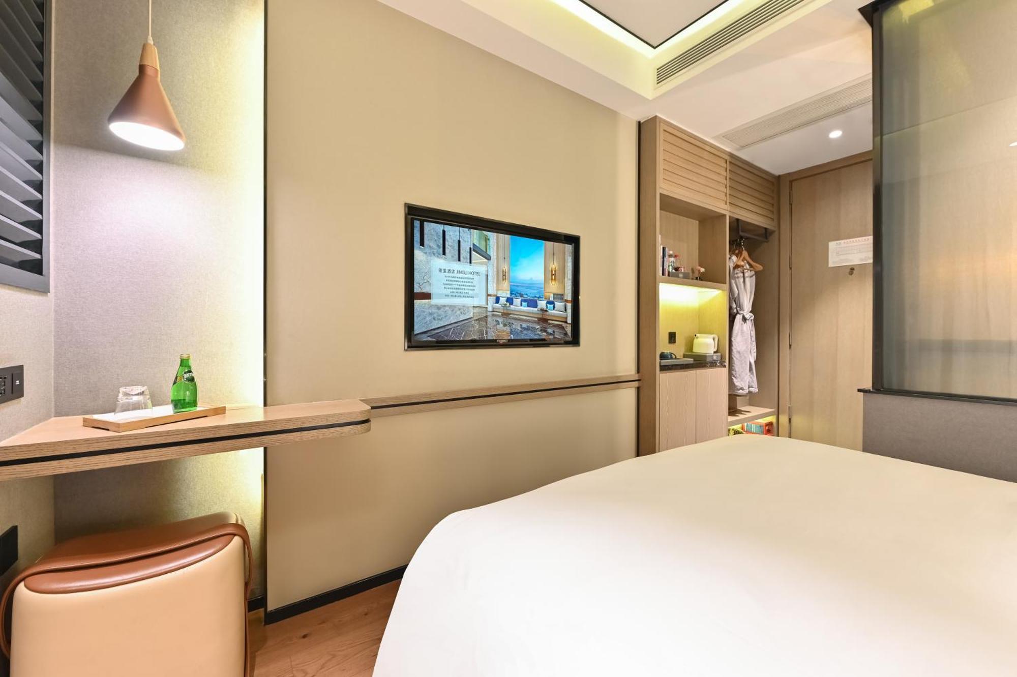 Jingli Hotel Beijing Heshenghui Dajiaoting Subway Station Branch Zewnętrze zdjęcie